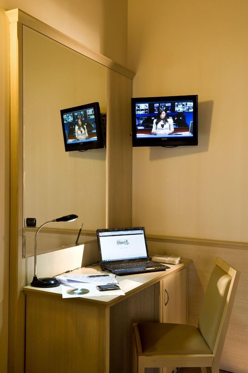 Noce Hotel 3*